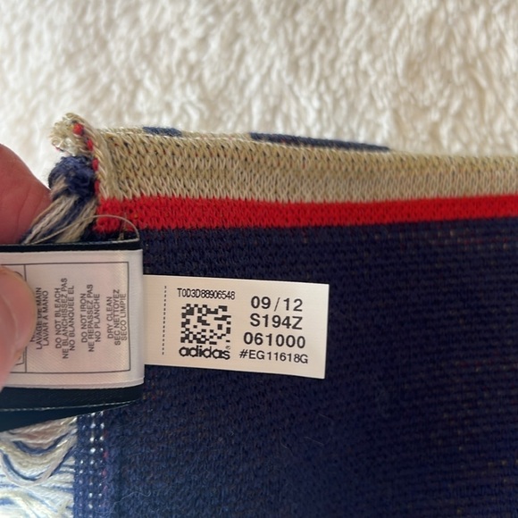 Adidas MLS Red Bulls Bull New York Soccer Scarf - Picture 6 of 8